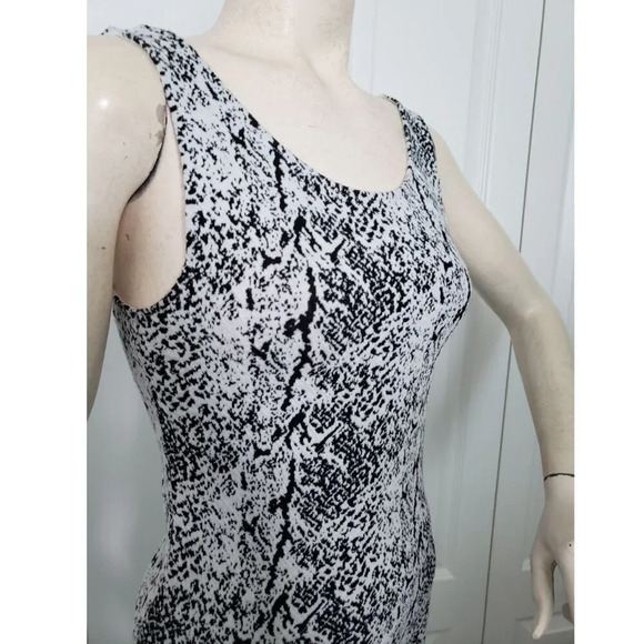 H&M Divided Black & White Speckled  Cocktail Mini Tank Dress Size 6 Low back - Picture 3 of 9